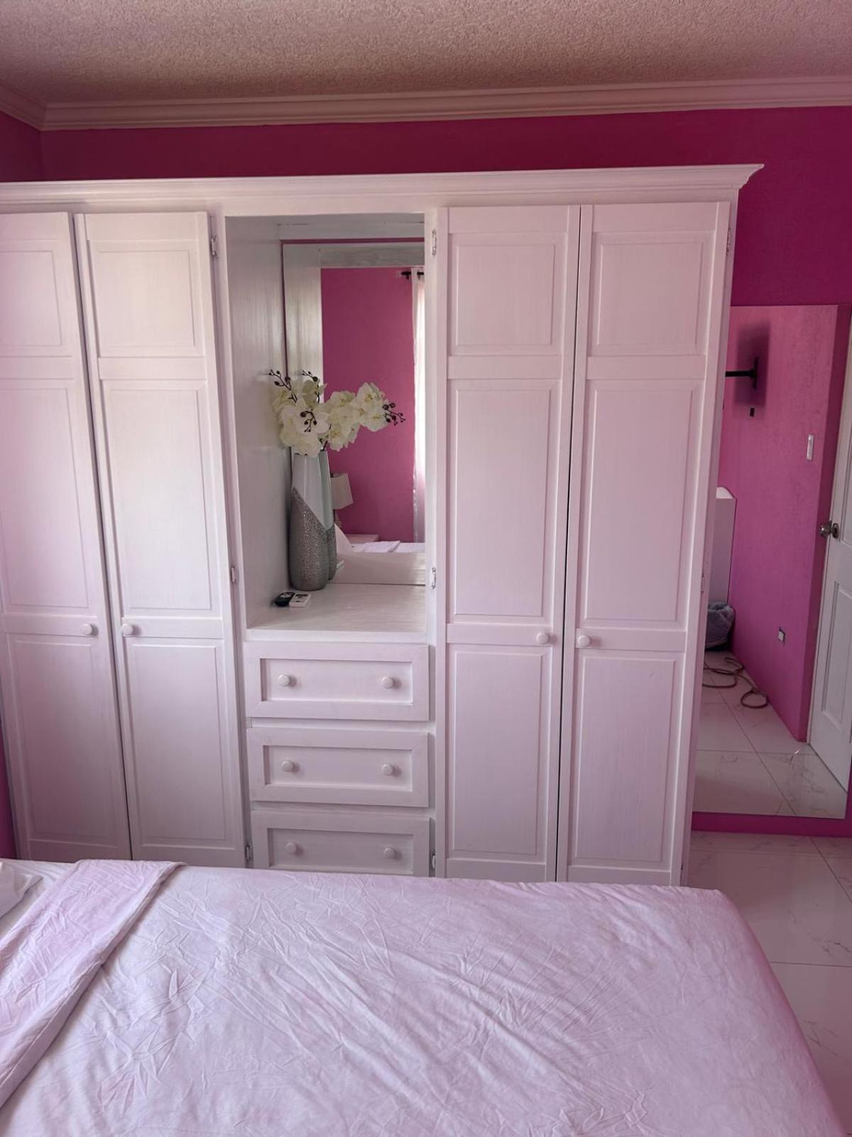 קרייסט צ'רץ' Home Away From Home מראה חיצוני תמונה